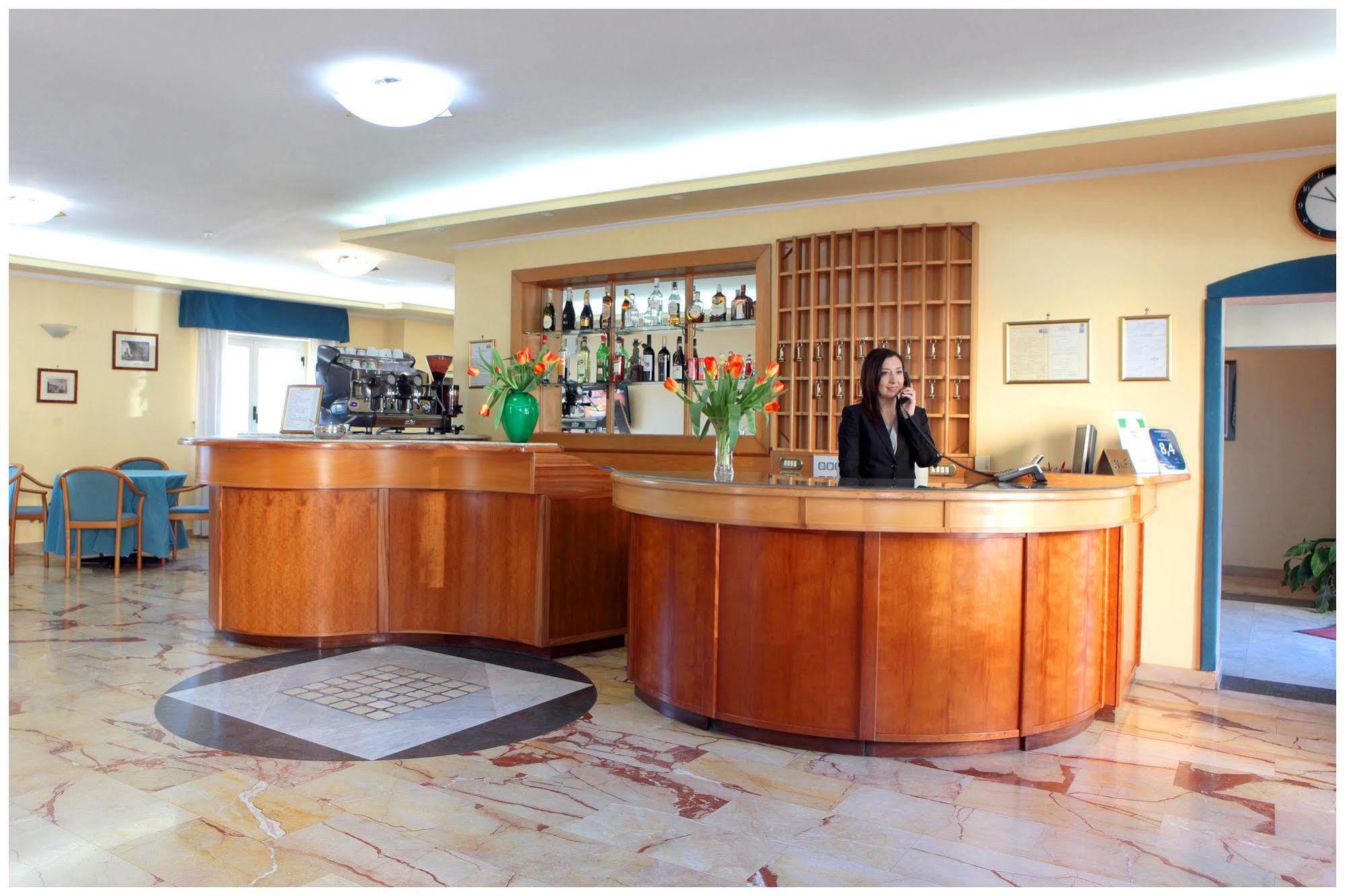 Hotel Iside Pompei Exteriér fotografie